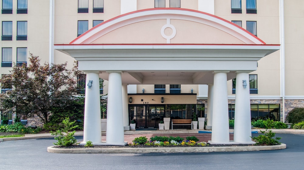 Best Western Plus Heritage Rail Inn & Suites 1/49