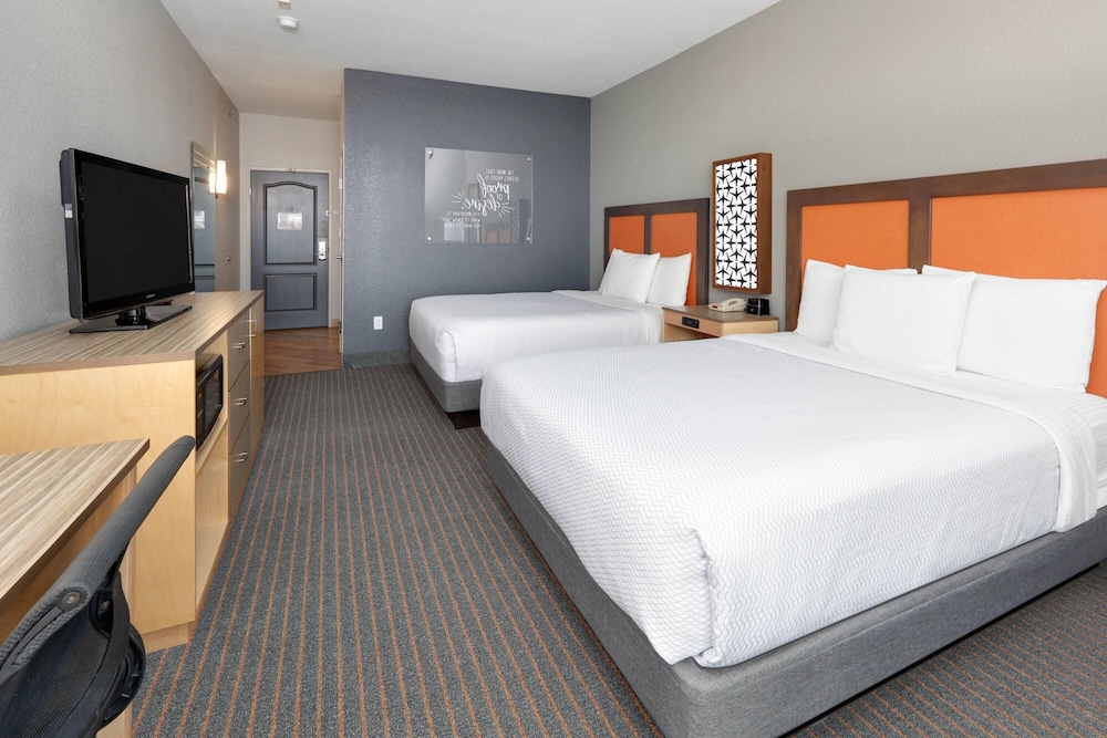 ROOM, 2 QUEEN BEDS, ACCESSIBLE