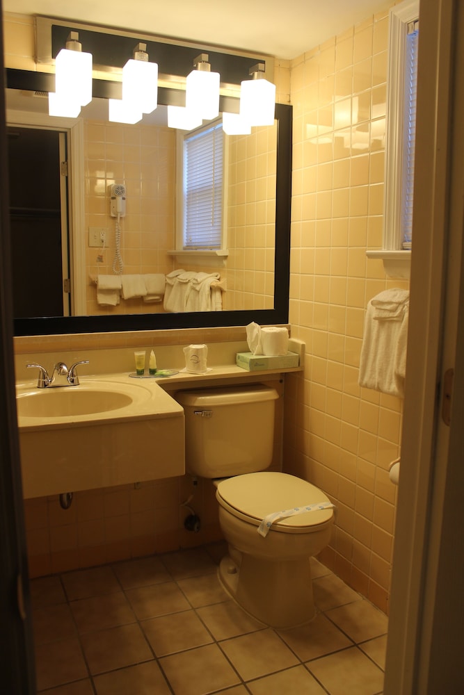 Travelodge by Wyndham Bellmawr 21/21