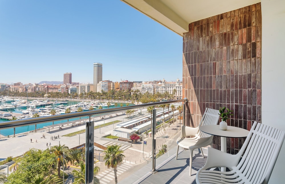 Melia Alicante 20/49