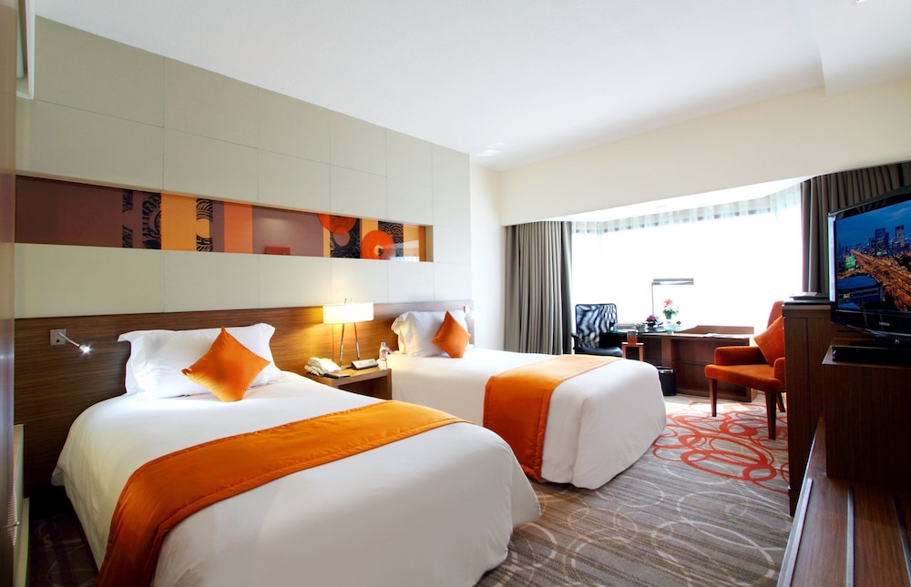 Centara Grand At Central Plaza Ladprao Bangkok 19/82