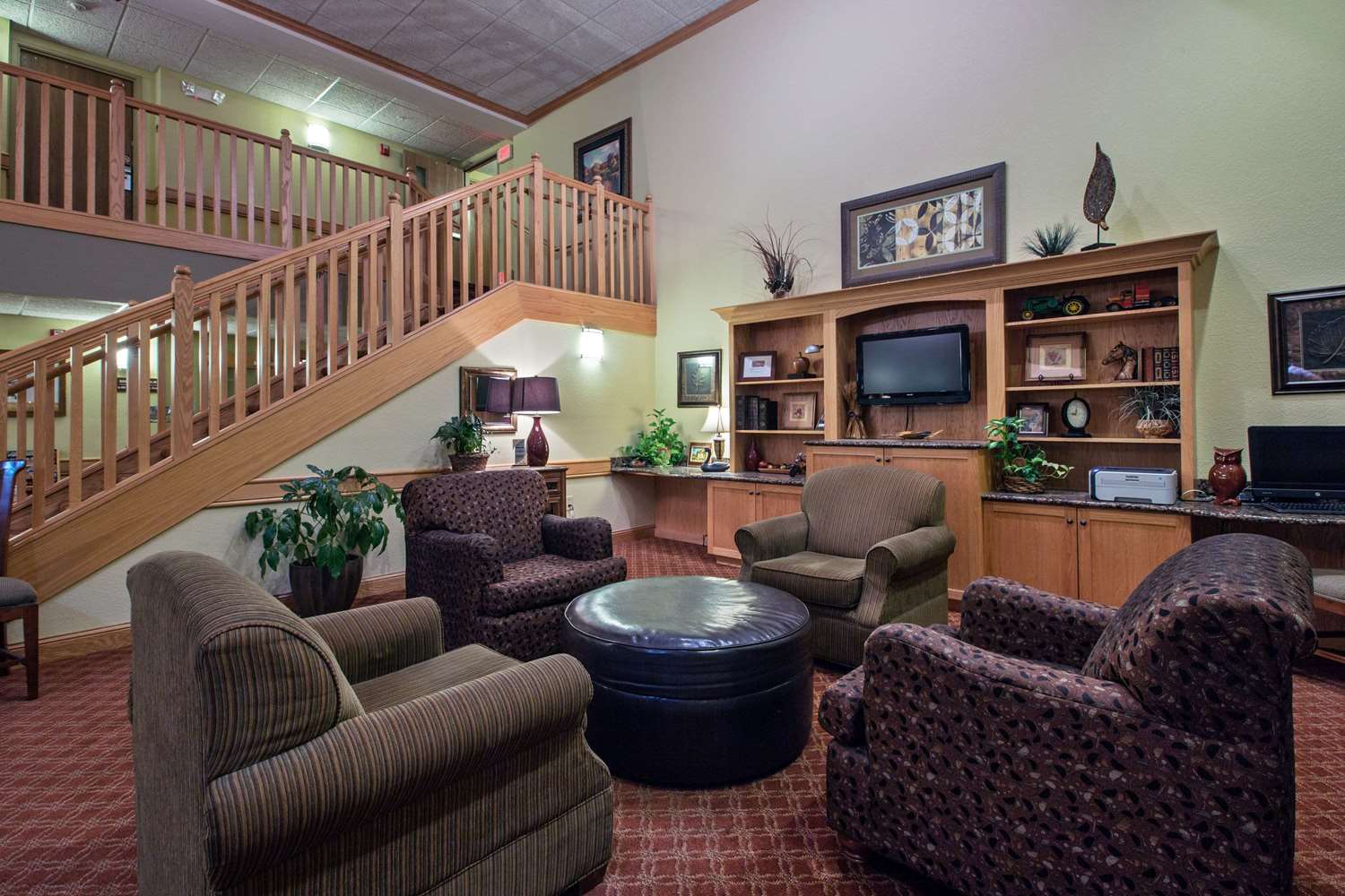 AmericInn by Wyndham Newton 28/48