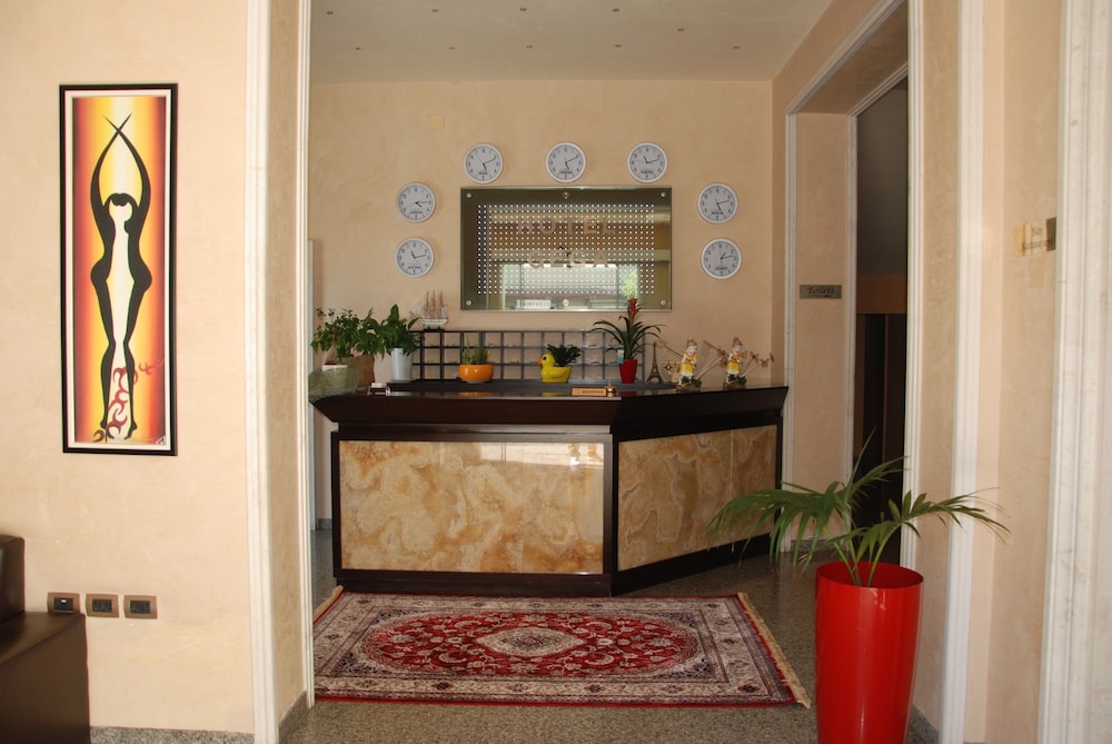 Gega Hotel 6/49