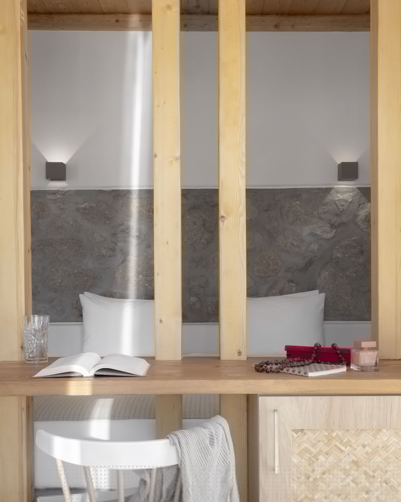 Mykonos Essence Hotel 8/47