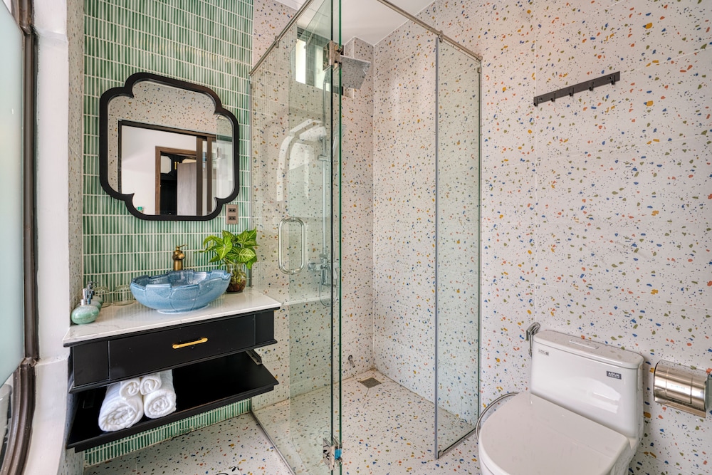Rokas Hoi An Boutique Hotel 38/48