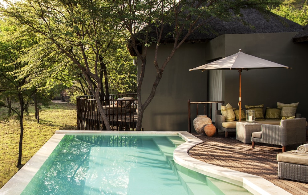 Four Seasons Safari Lodge Serengeti, Tanzania 7/66