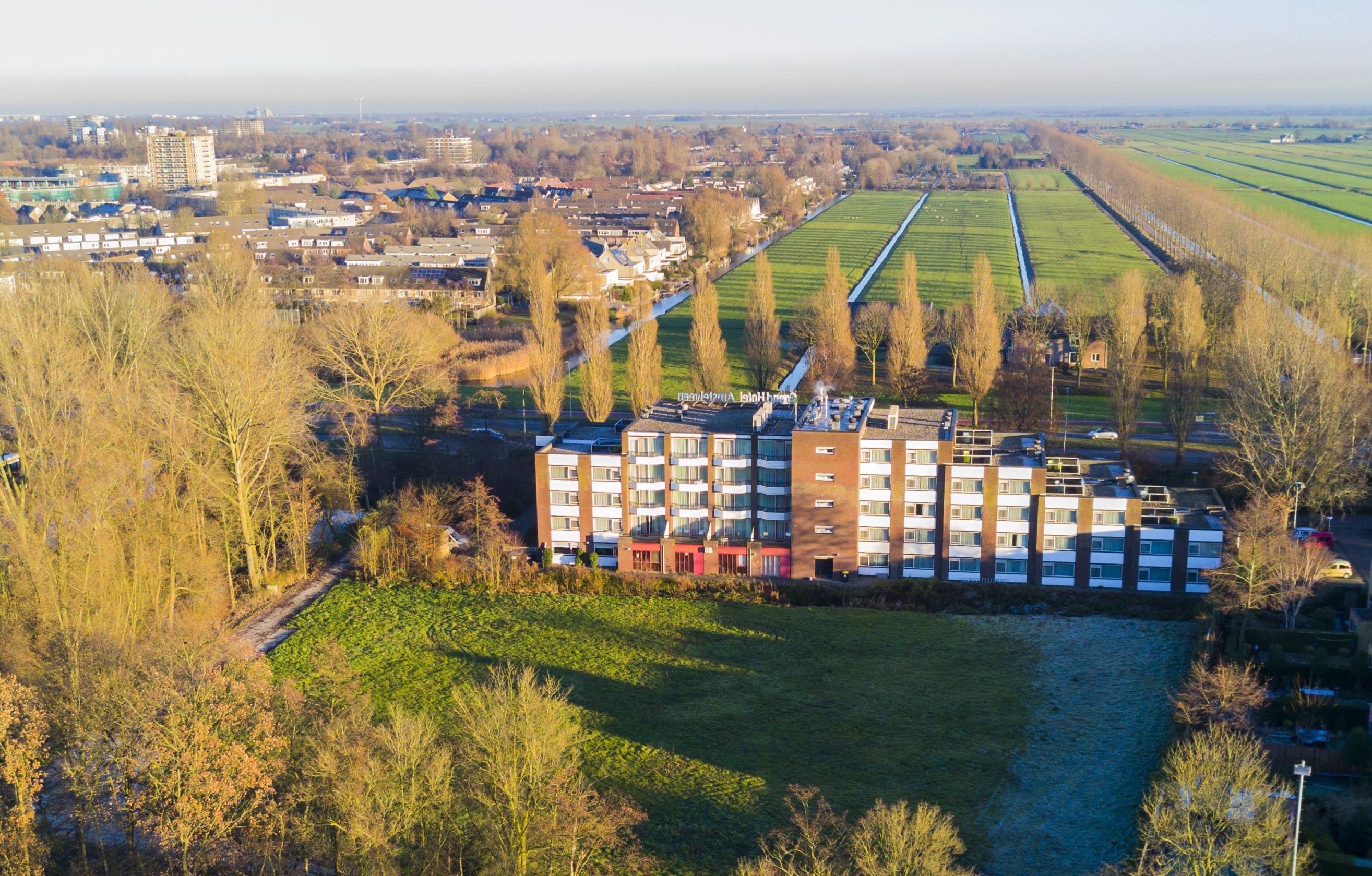 Grand Amstelveen 2/11