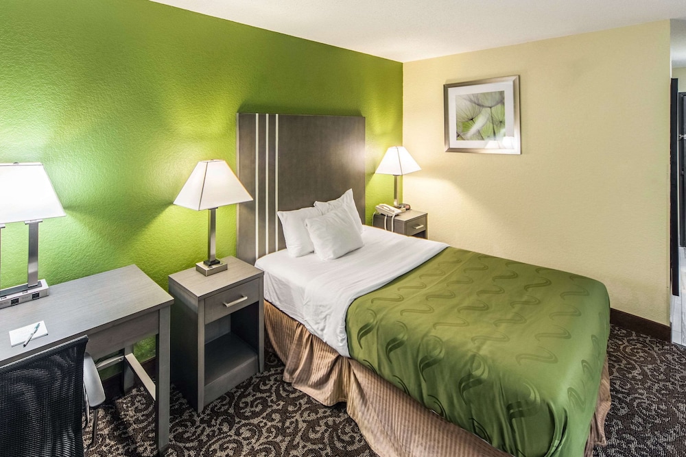 Quality Inn Decatur Near US-224 26/60