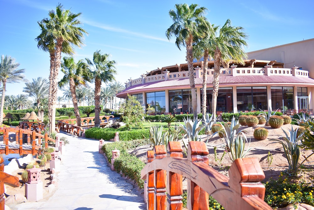 Parrotel Aqua Park Resort in SHARM EL SHEIKH