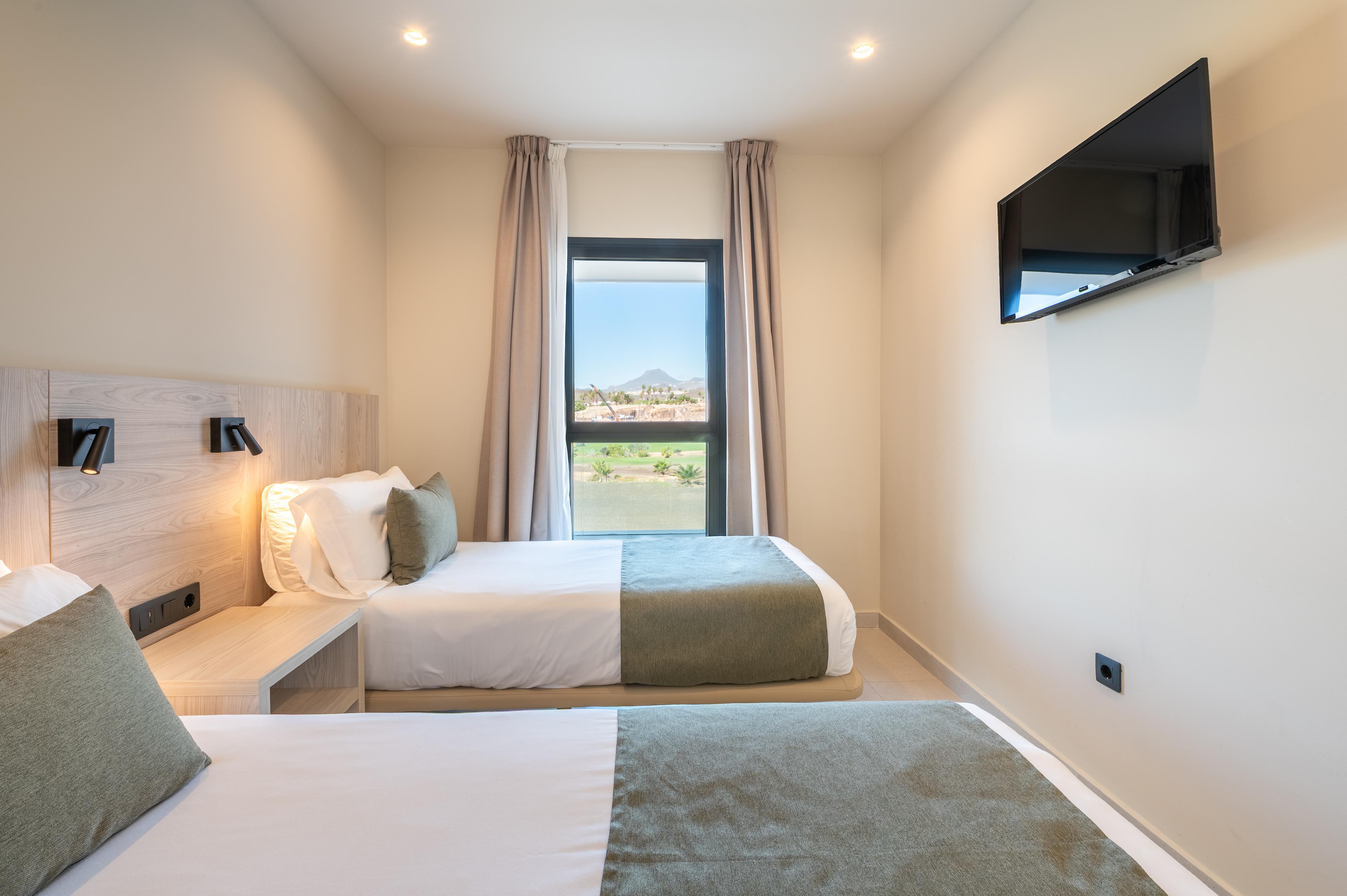 2 Bedrooms, Apartment, Balcony or Terrace