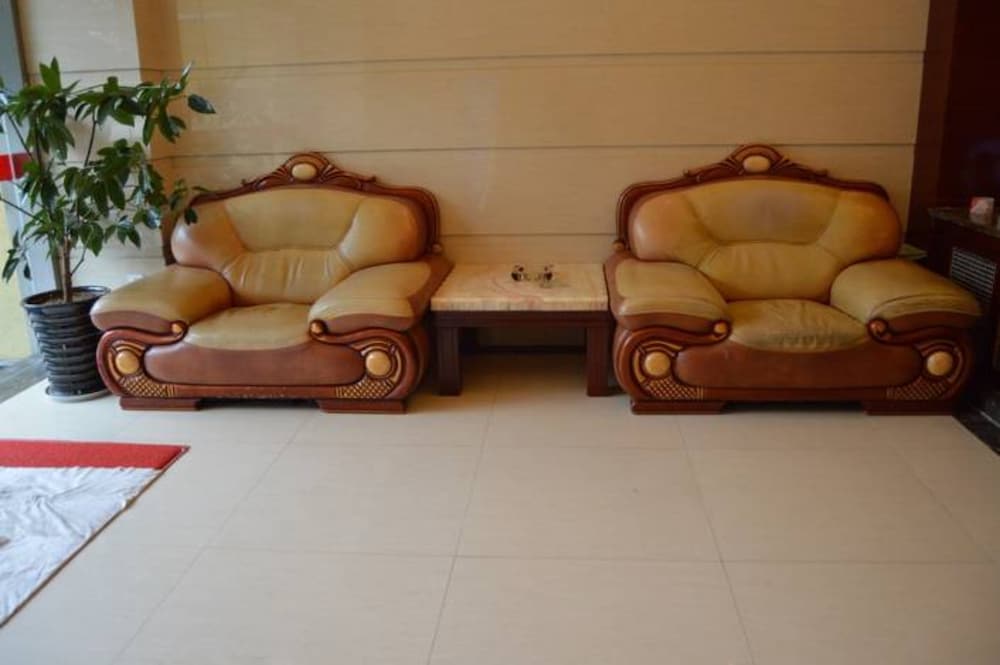 Panda Cub Hotel China West Normal University Branch 6/11