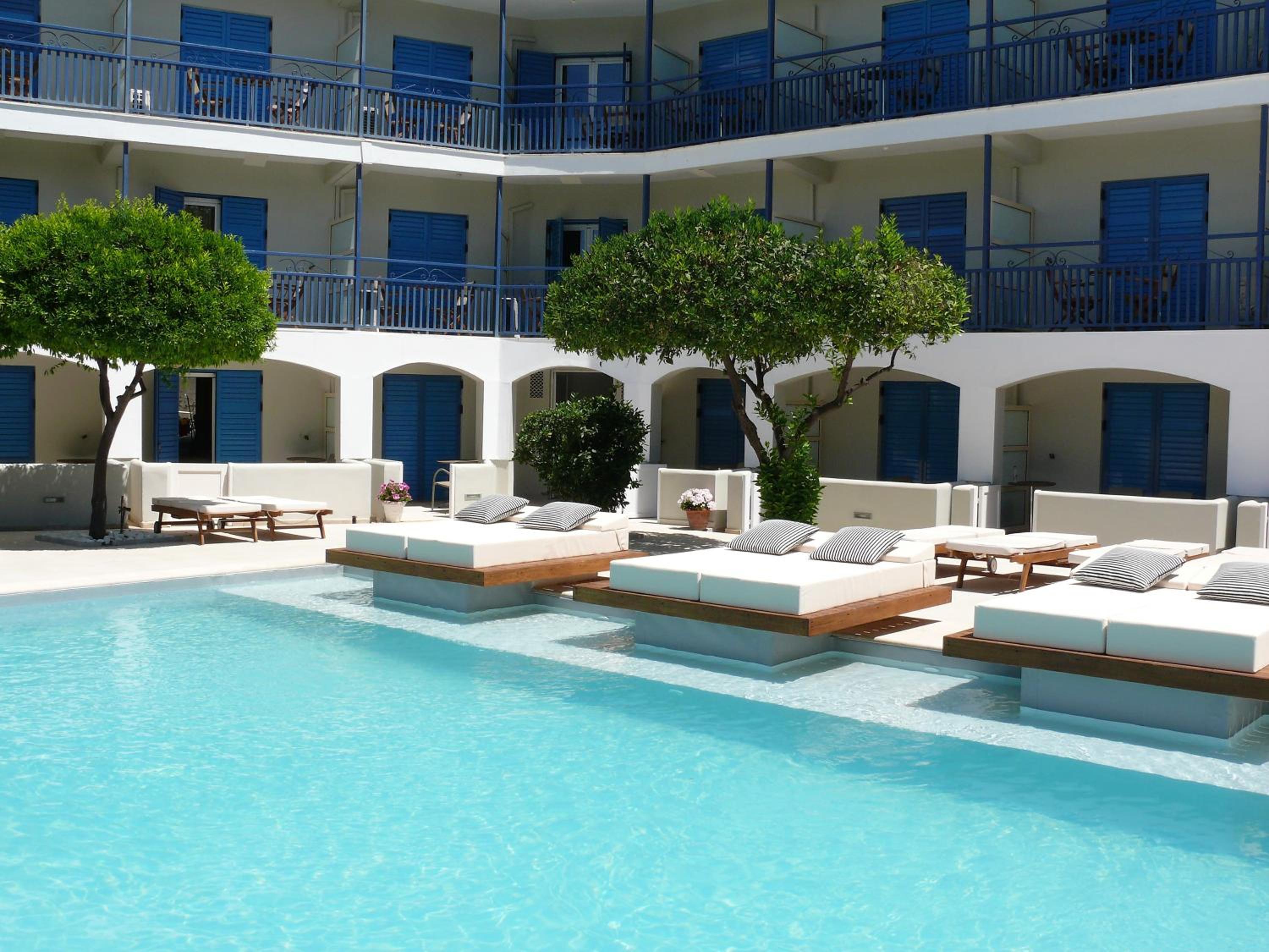 Danae Hotel 42/49
