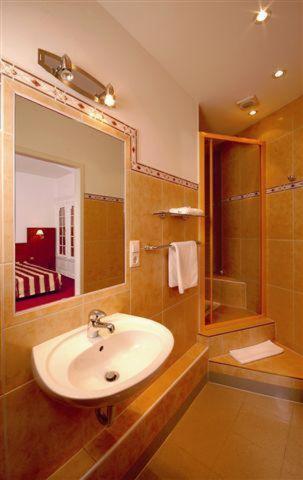 Hotel Preuss im Dammtorpalais 15/17