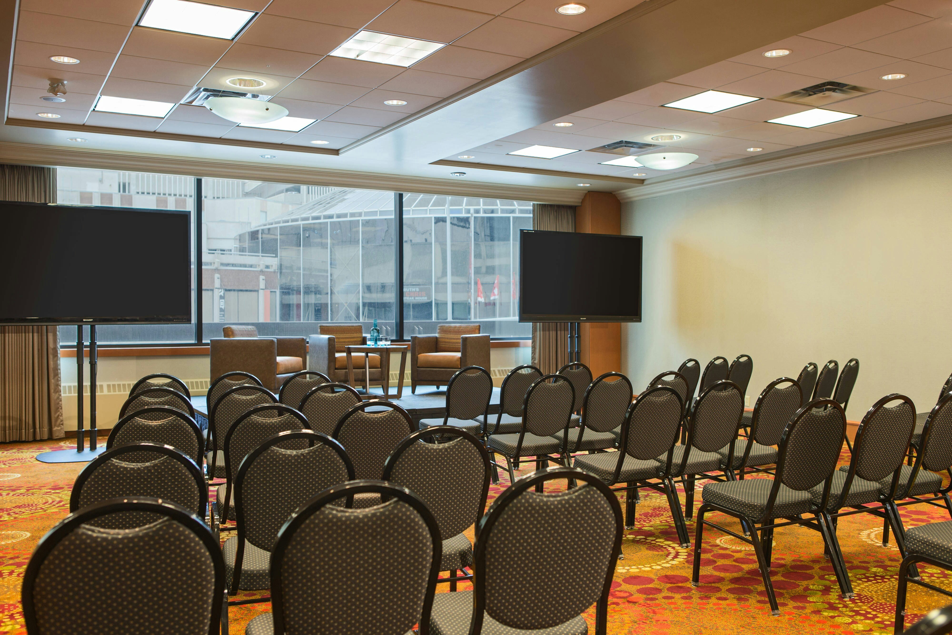 CALGARY MARRIOTT DOWNTOWN HOTEL 58/72