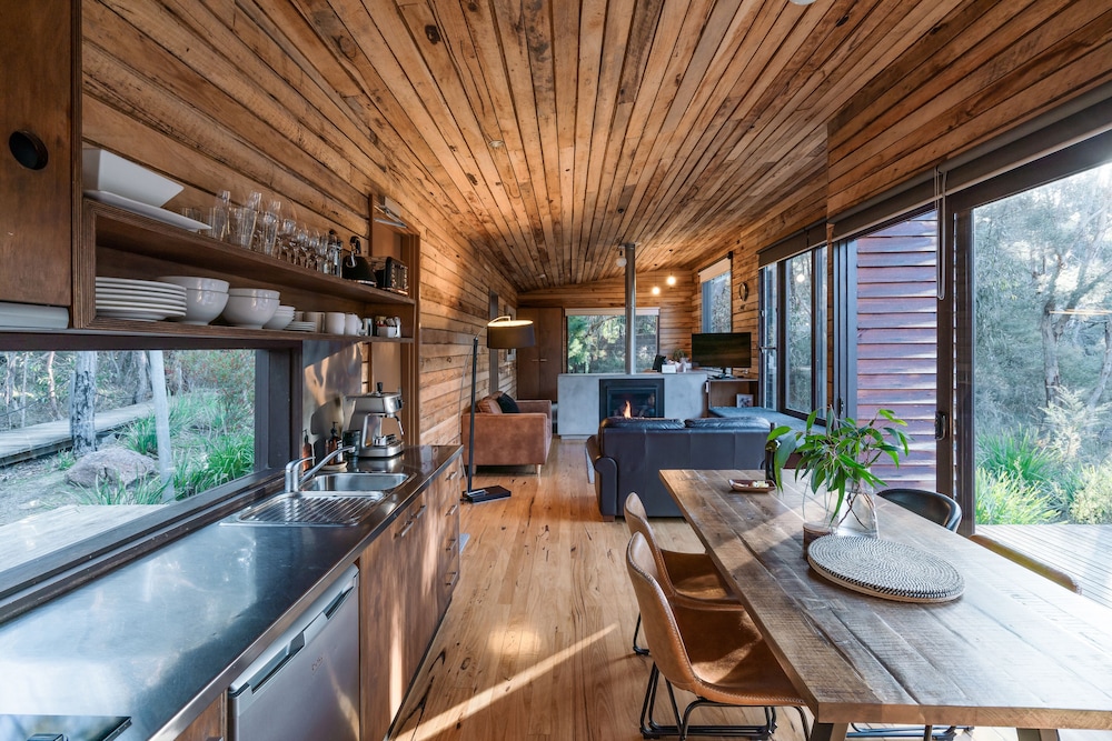 Dulc Cabins 24/31