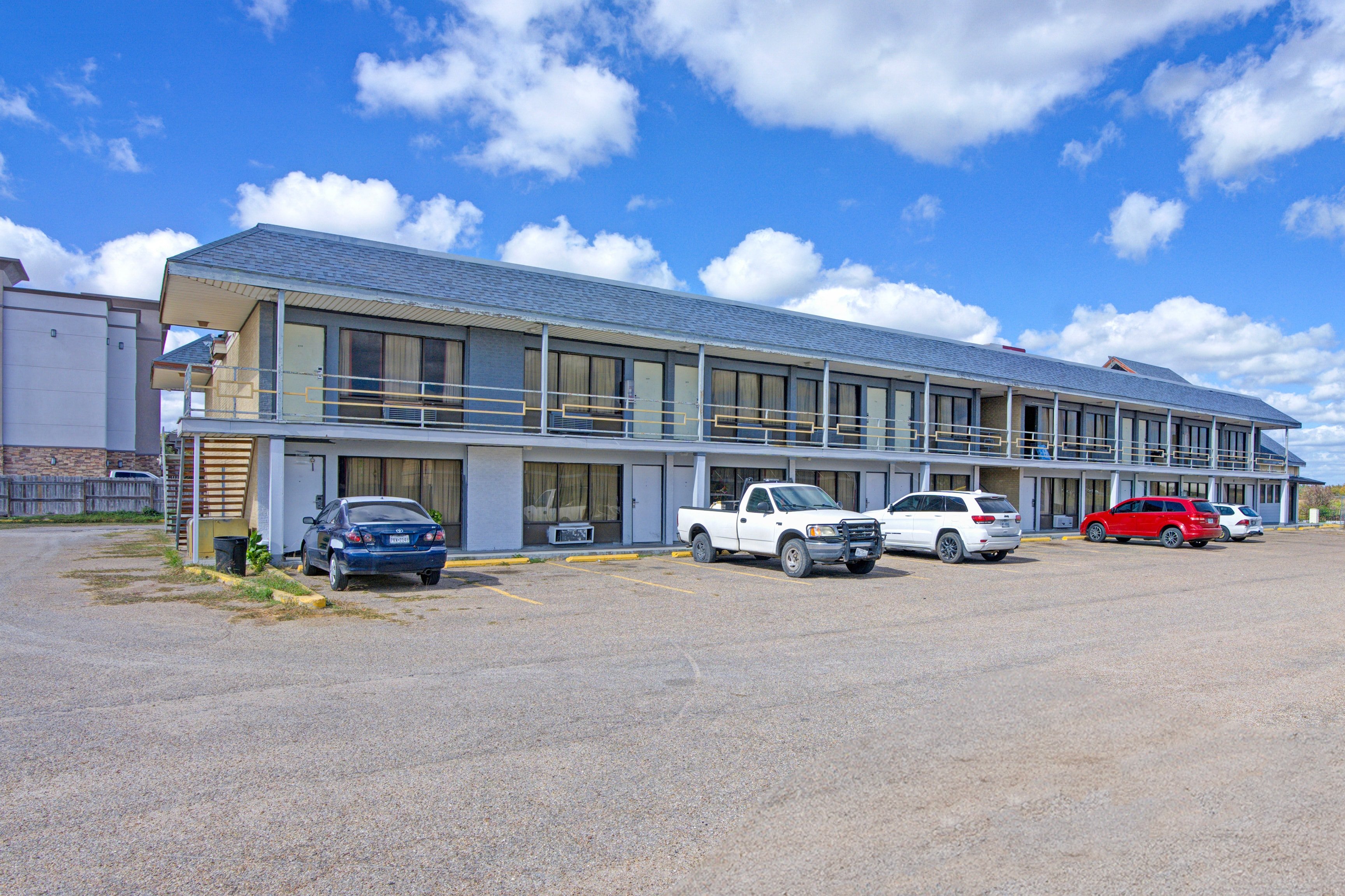 Sunset Inn Flatonia I 10 By Hotel O 42/59