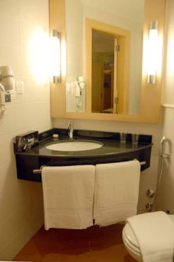 فندق إيبيس ينبع(Ibis Yanbu) 75/75
