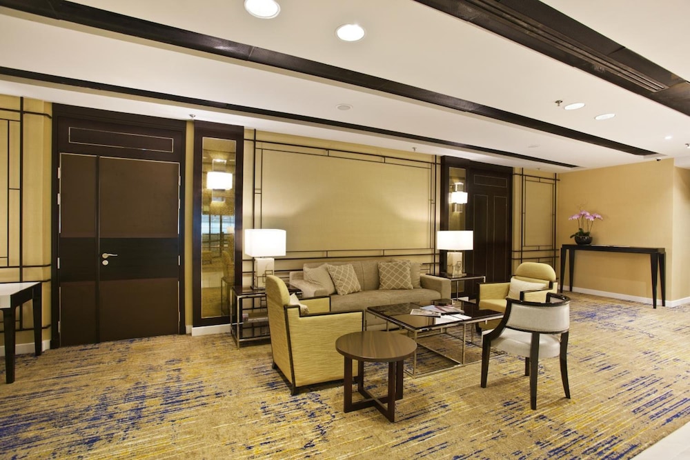 Ambassador Transit Hotel Terminal 3 33/34