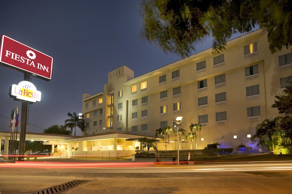 Fiesta Inn Ciudad Del Carmen 1/34