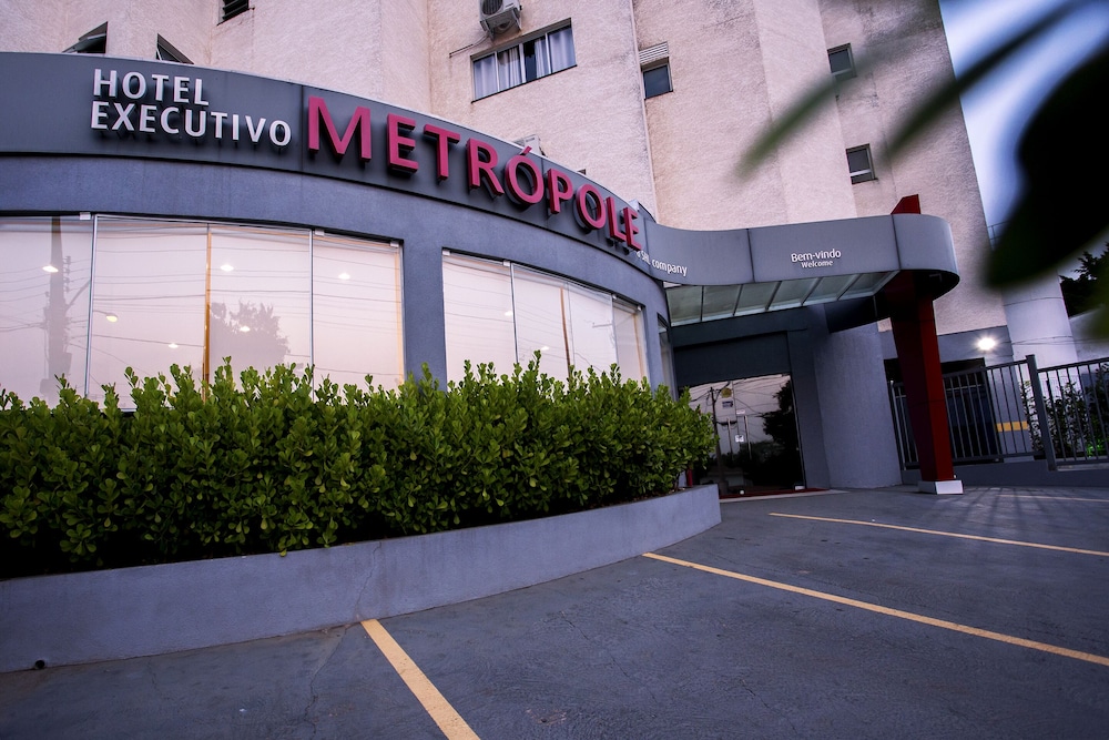 Hotel Metropole Paulinia 41/50