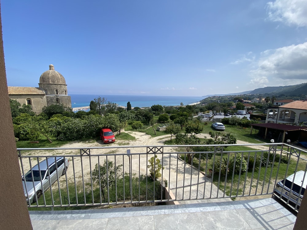 Aether Suites Tropea 35/50