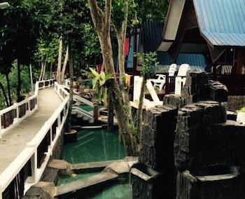 Shari-La Island Resort 5/28