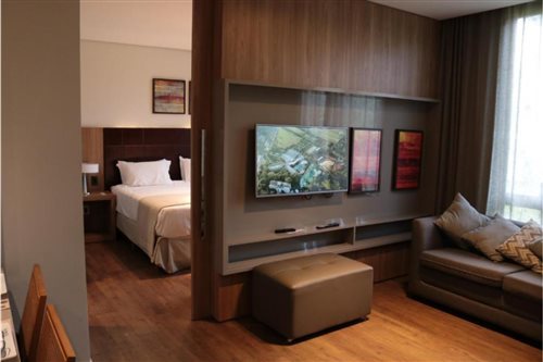 Master, Apartment