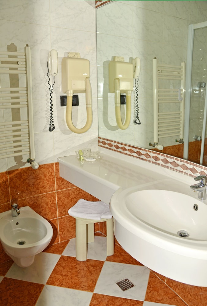 Hotel Amadeus Torino 36/64