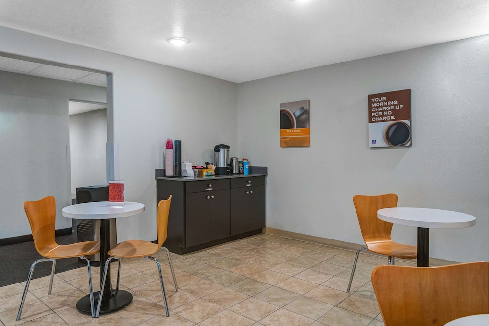 Motel6 Idaho Falls, ID - Snake River 6/56