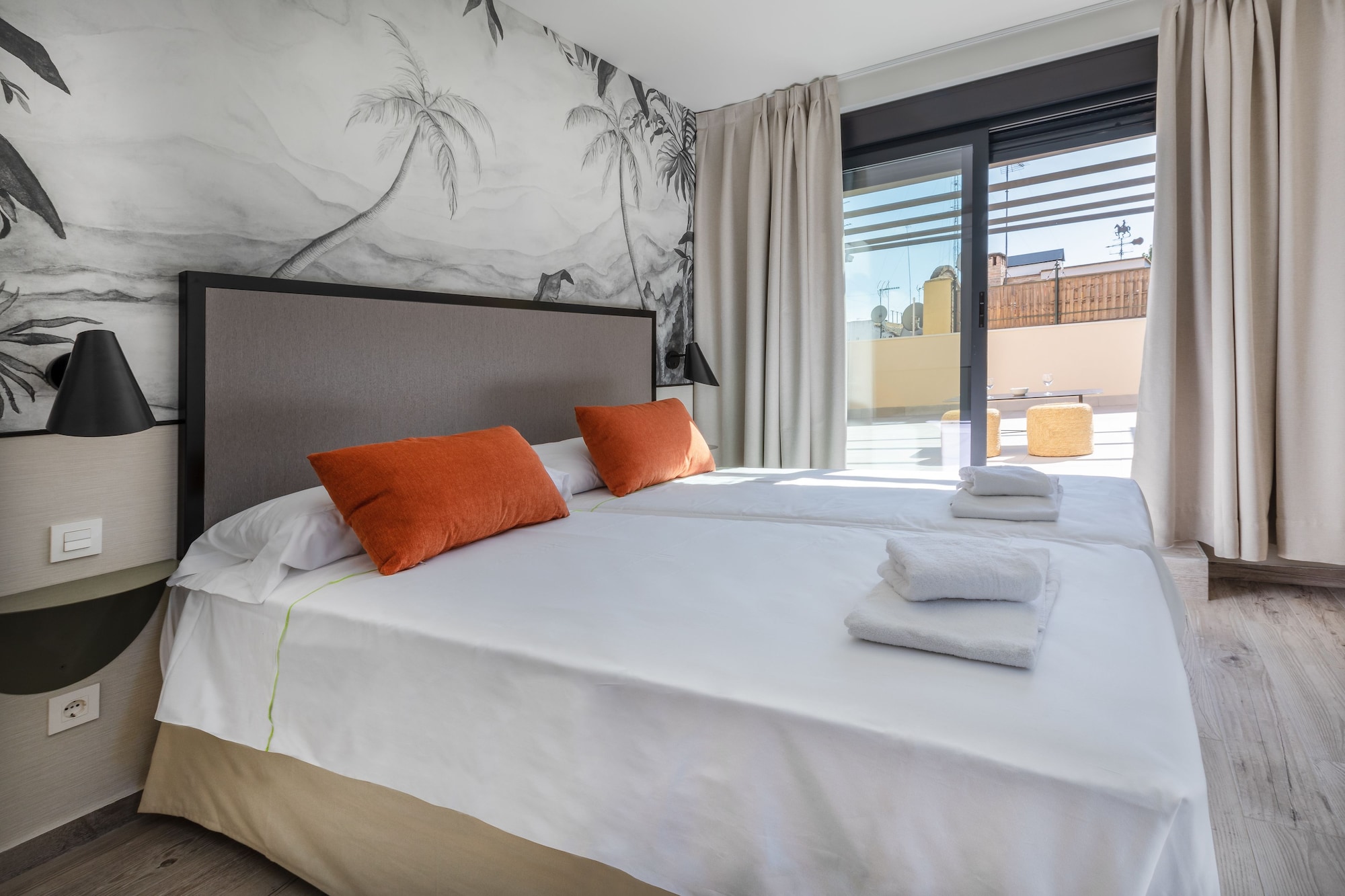 1 BEDROOM, DELUXE, APARTMENT, TERRACE