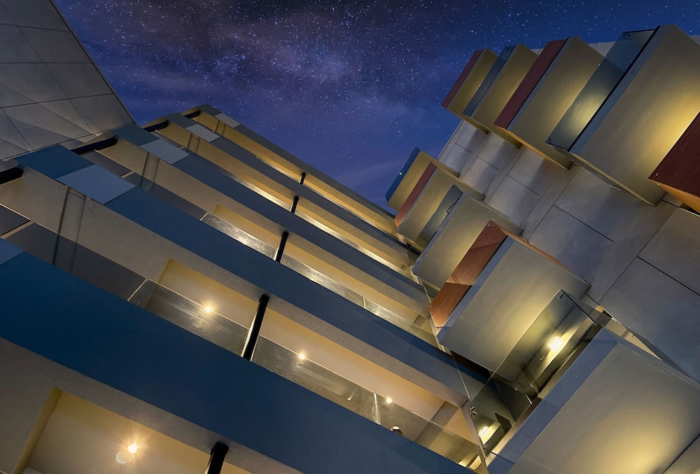 Hyperion City Hotel & Spa 5/70