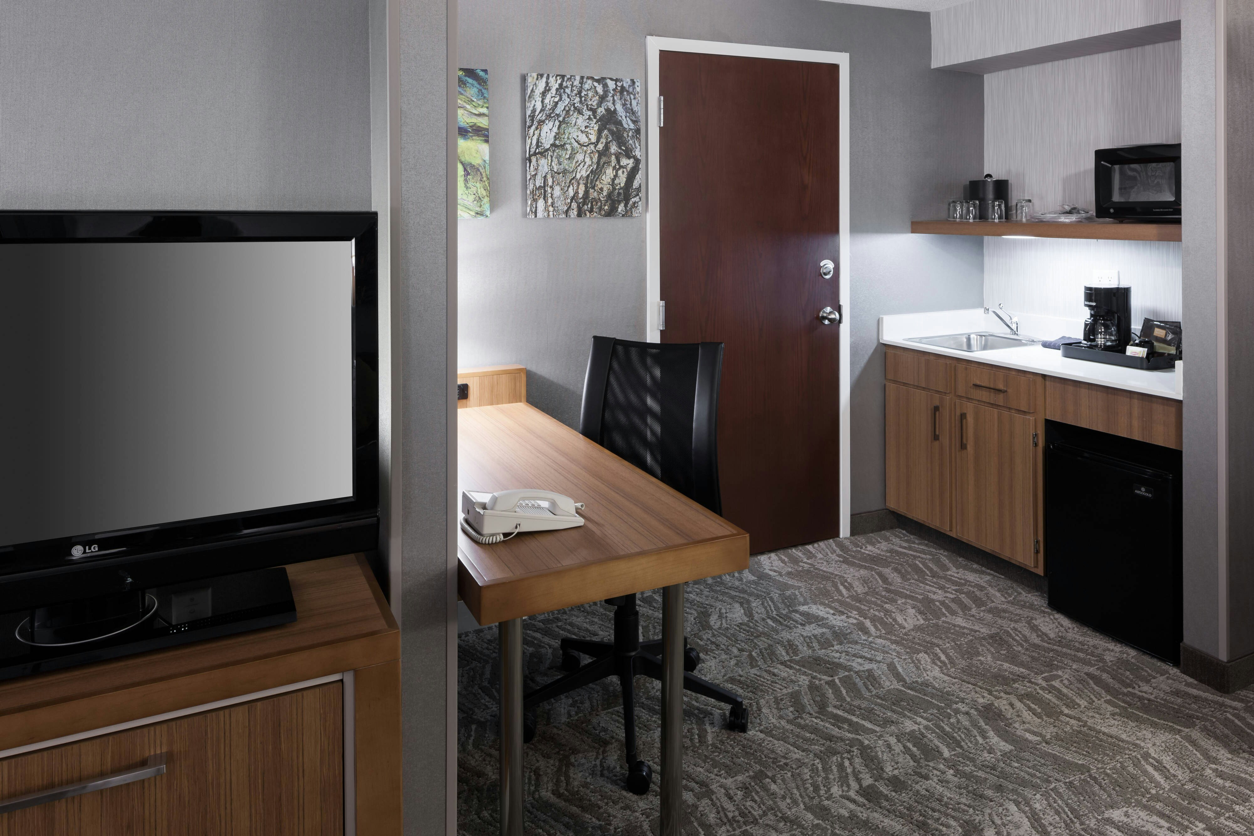 Springhill Suites Boise Parkcenter 18/20