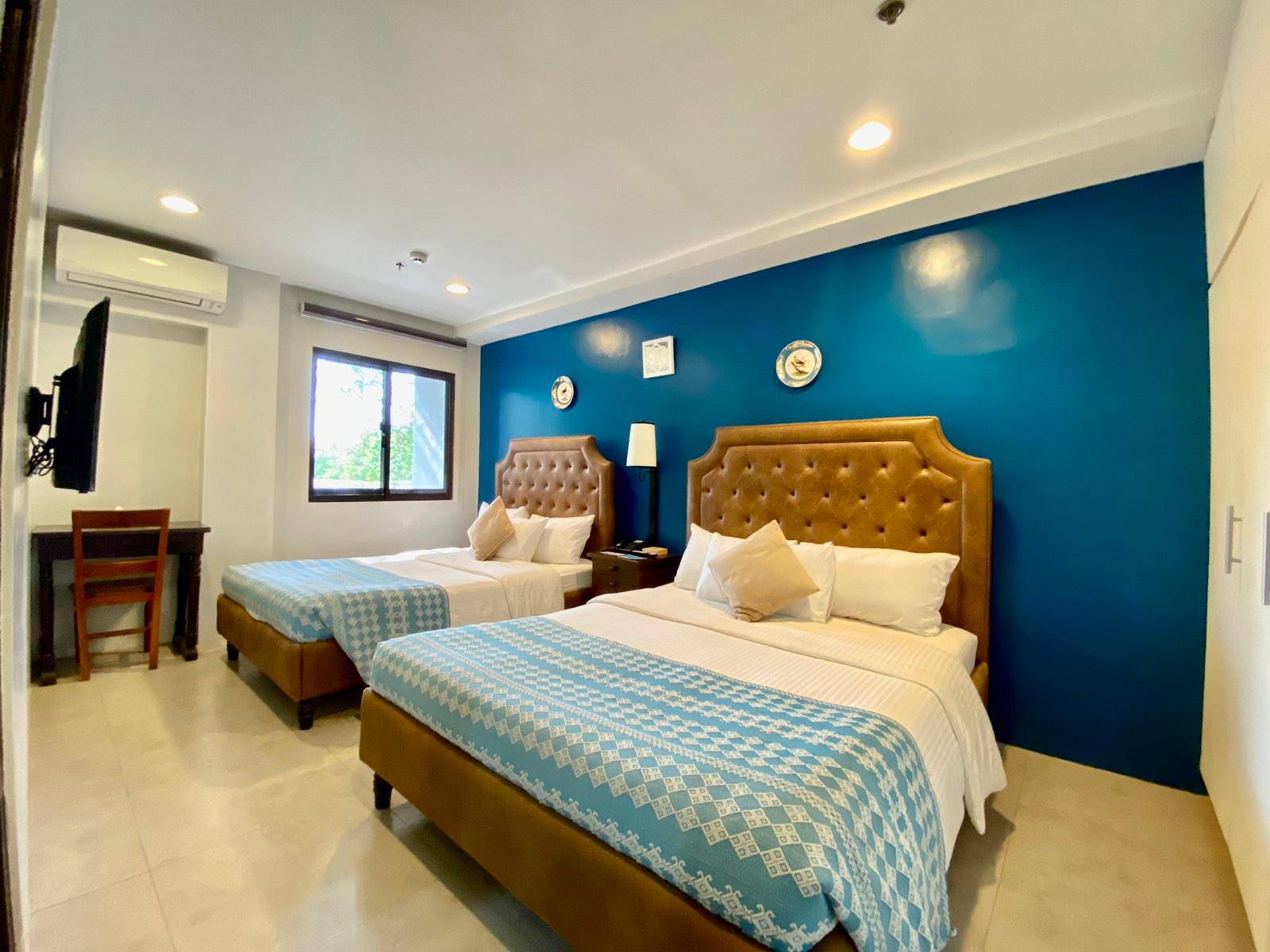 Governor, Suite