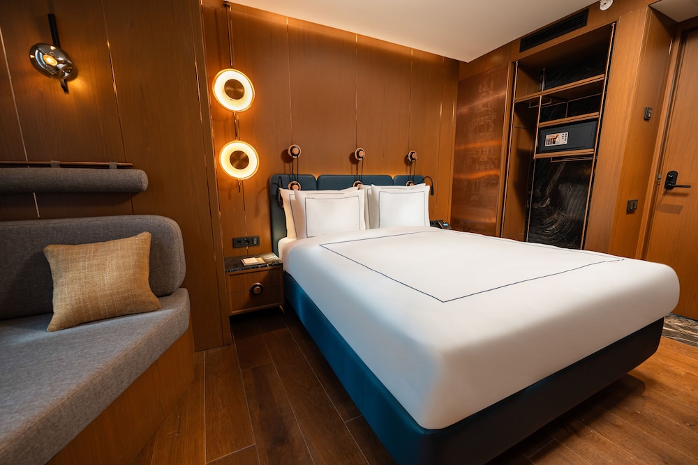 Sura Concept Hotel 15/24