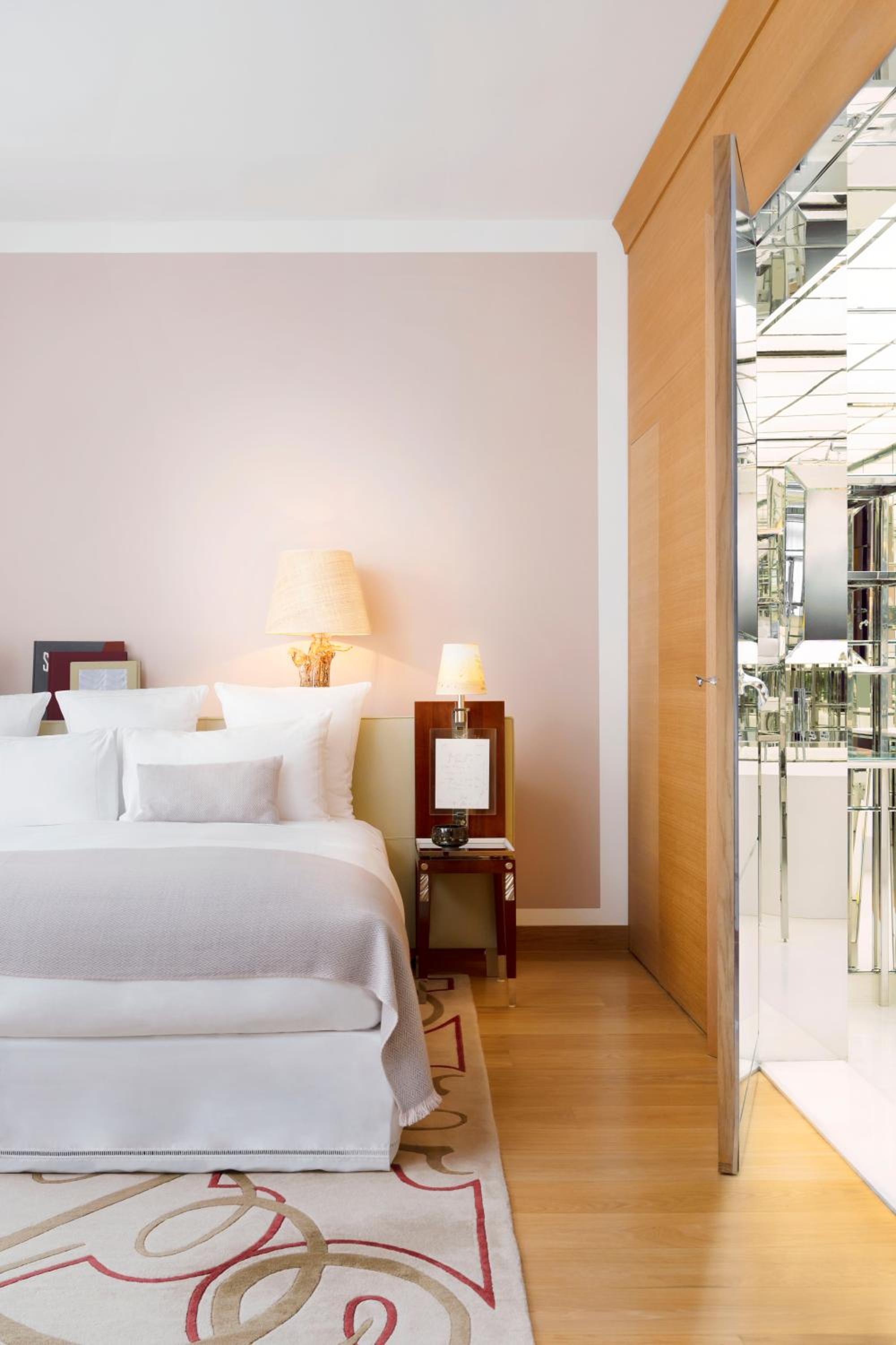 Presidential, Katara, Suite, King Bed