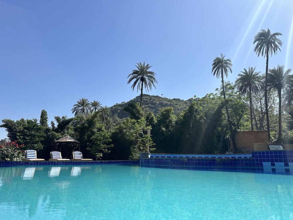 Achal Resort 42/50