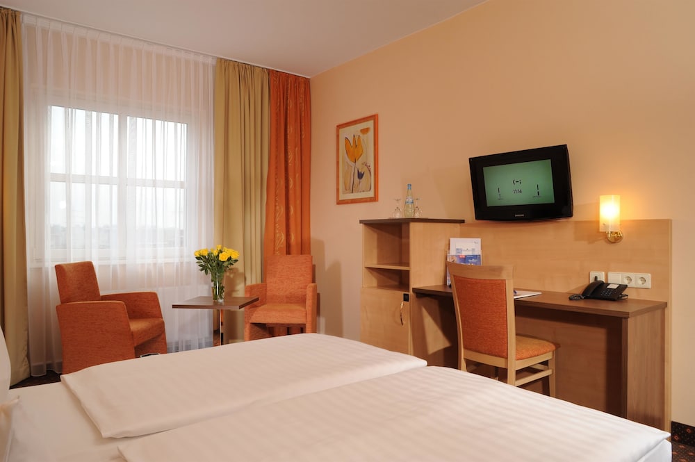 PLAZA INN Berlin-Charlottenburg 14/64