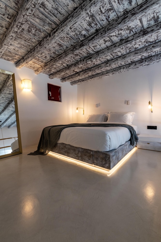 The TownHouse Mykonos - Adults Only 50/80