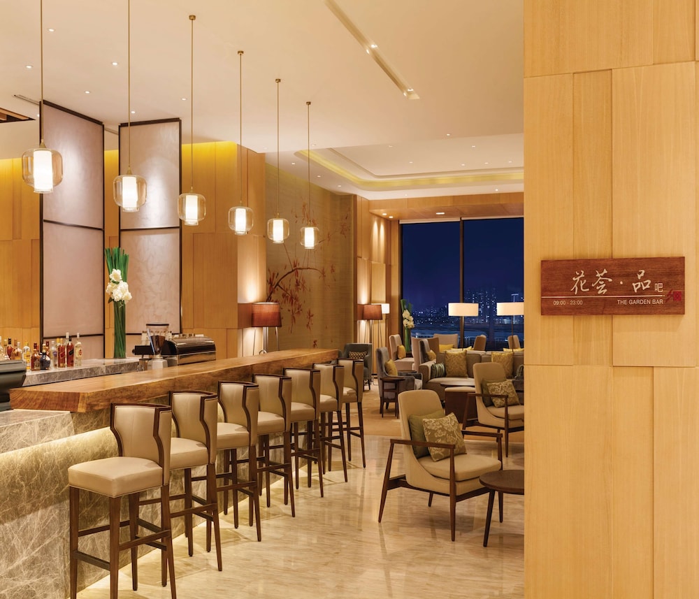 Hilton Garden Inn Dandong 38/51