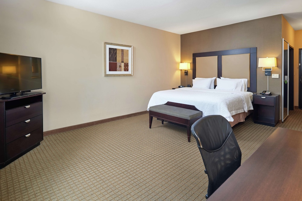 Hampton Inn & Suites Decatur 18/58