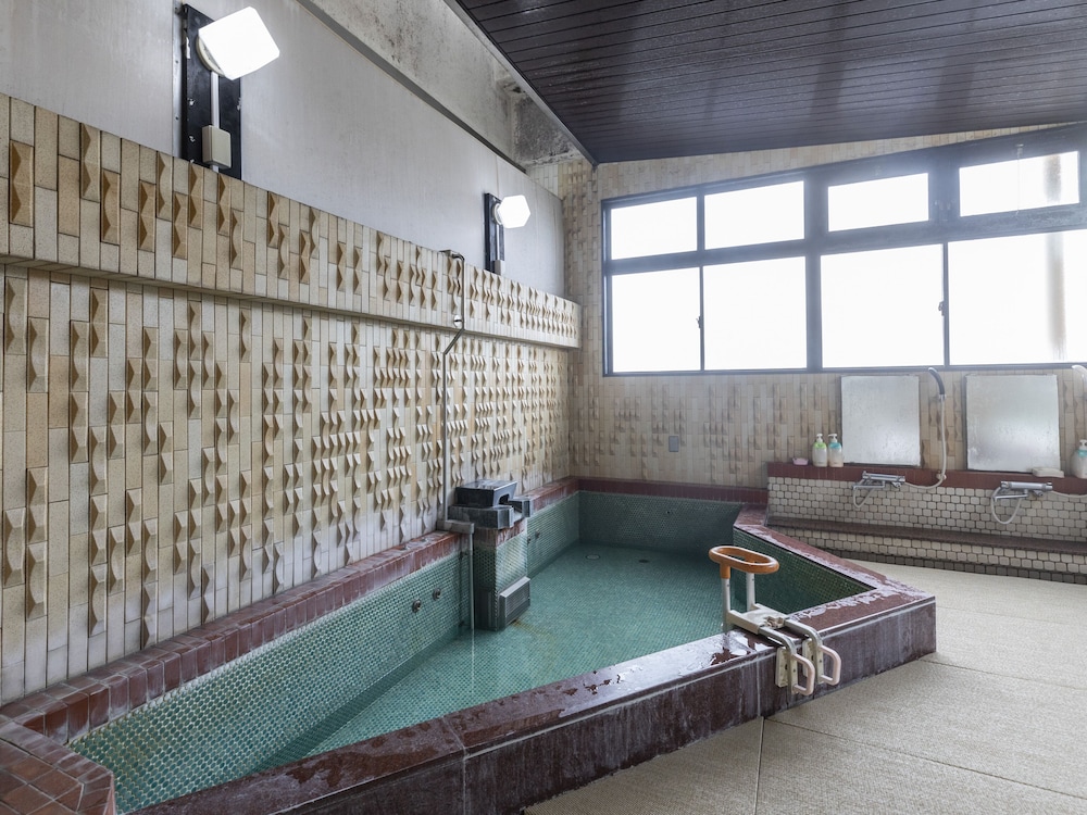 AQUA GARDEN HOTEL FUKUMARU 33/57