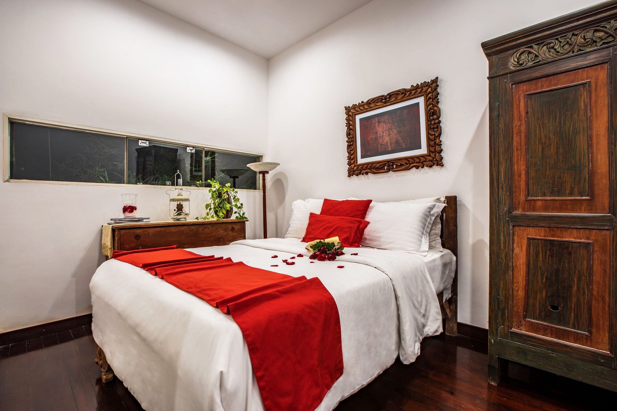 2 BEDROOMS, MULYONO, VILLA
