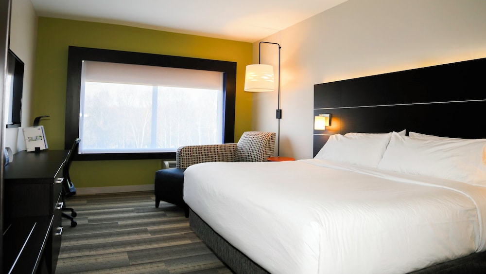 Standard, King Bed
