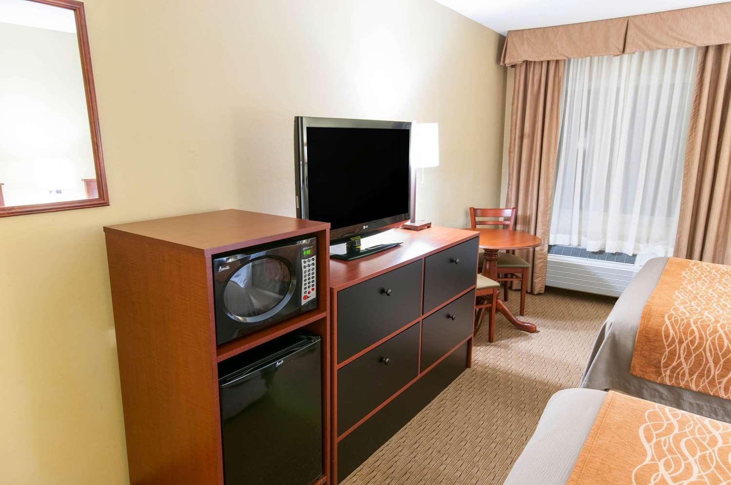 Comfort Inn New Holland Amish Country 32/33