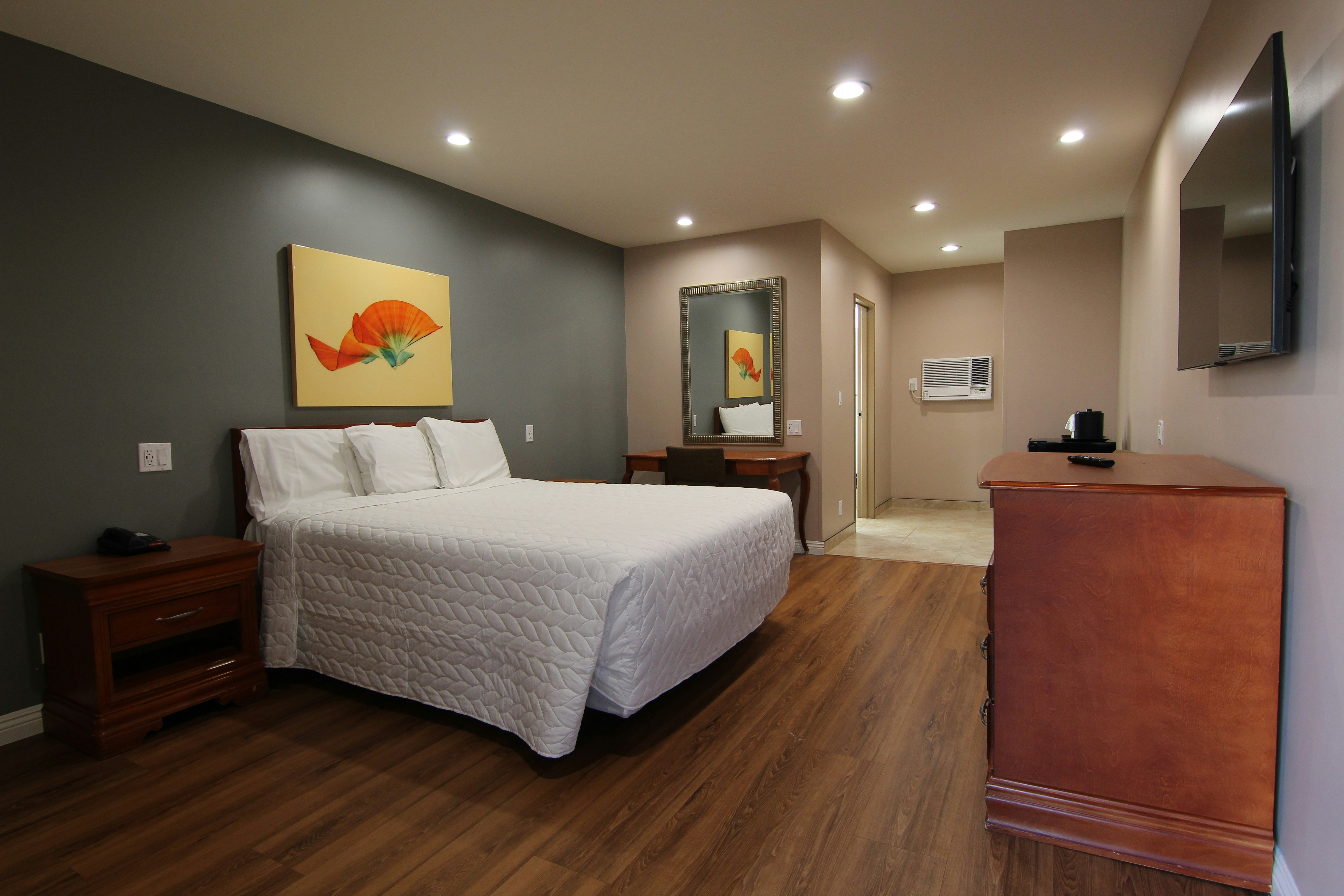 Dunes Inn Wilshire 21/72