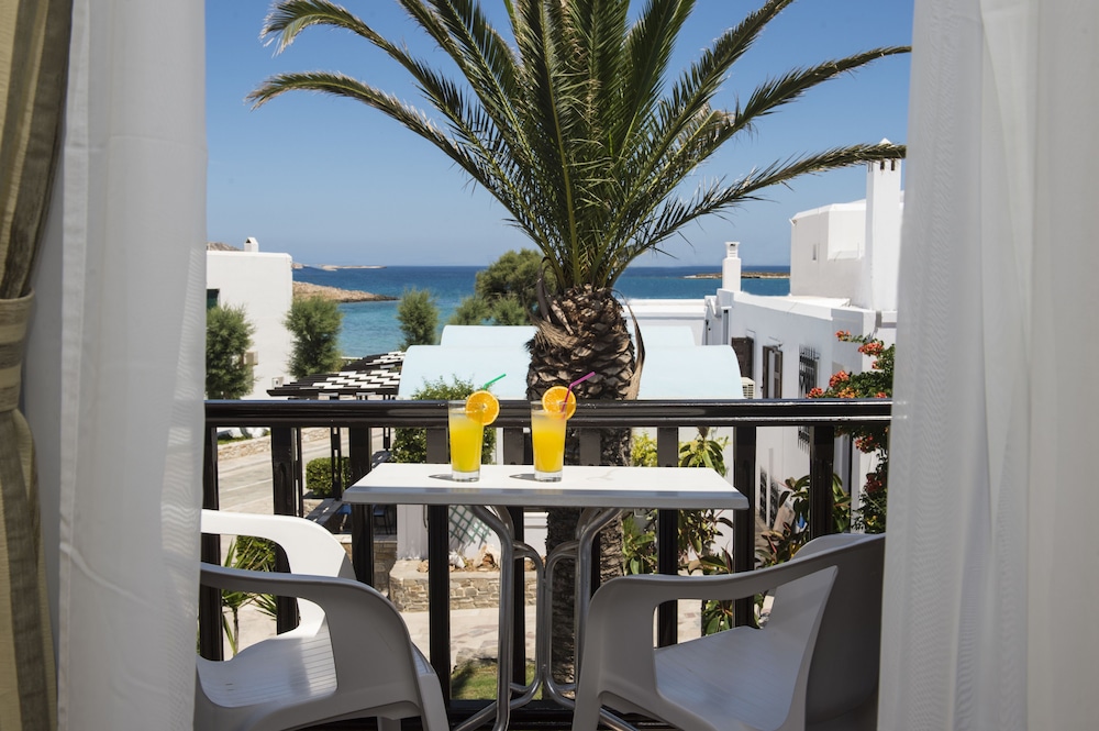 Contaratos Beach Hotel 29/50