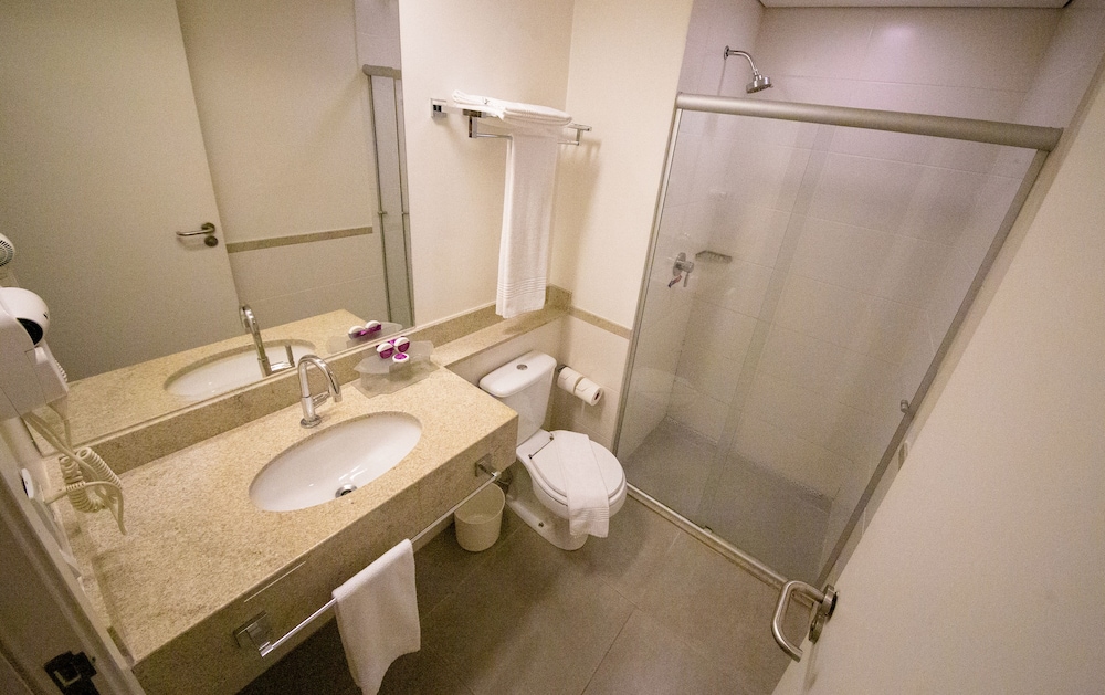 Leisure, King Bed، Diff Hotel 4/7