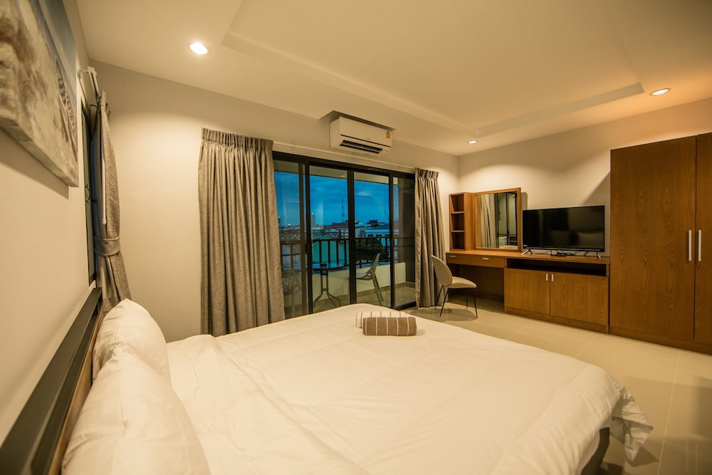 Nalanta Pattaya Hotel 7/29