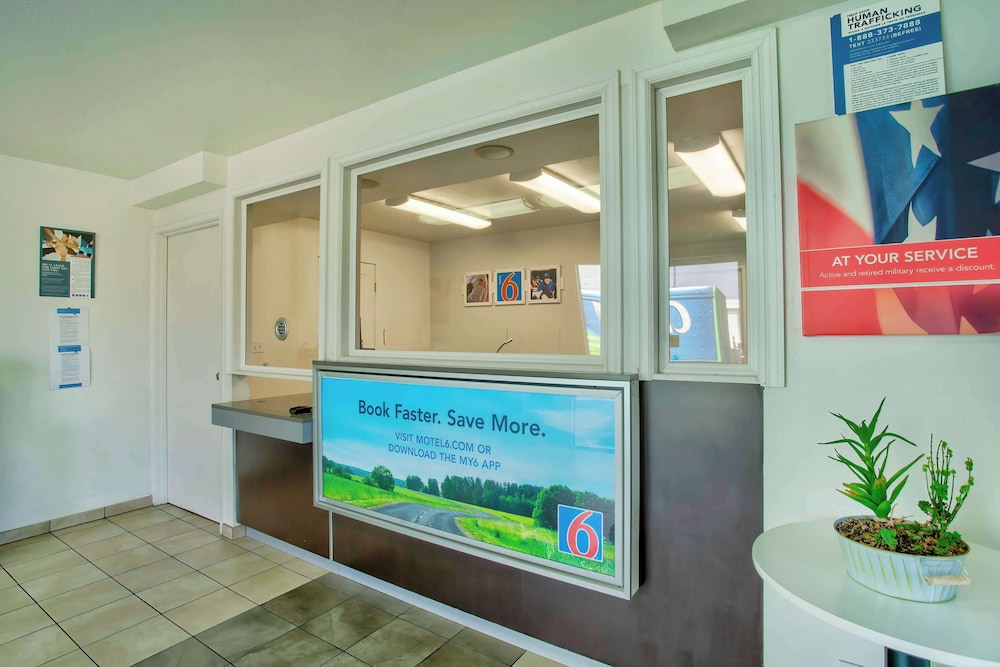 Motel6 Richland, WA - Kennewick 8/54