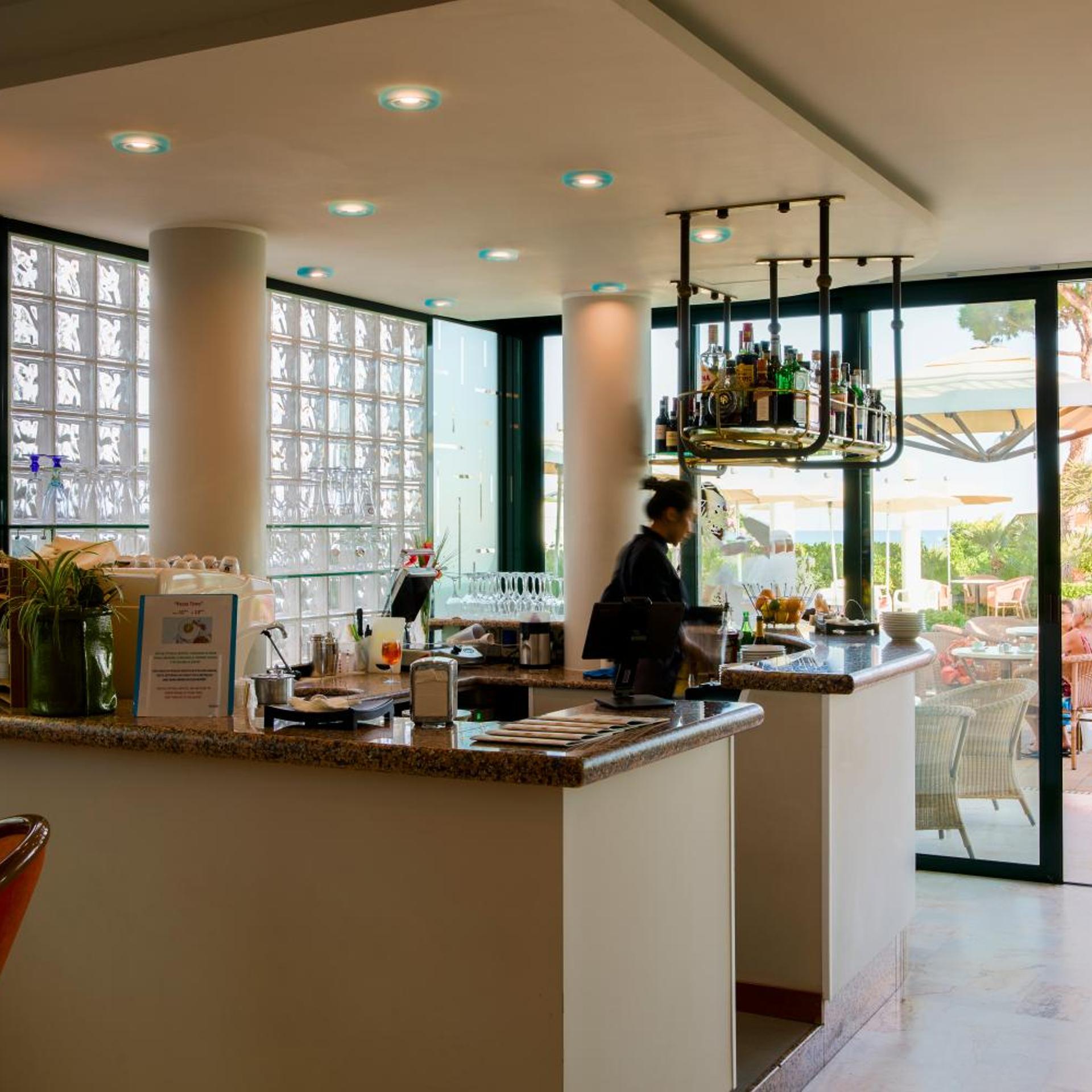 RUHL BEACH HOTEL AND SUITES 14/54